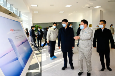 跨越趕超!江蘇省代省長許昆林調研協鑫集團